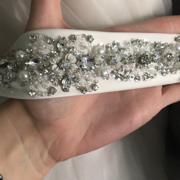 Mori Lee Wedding Dress - Picture 3 of 6